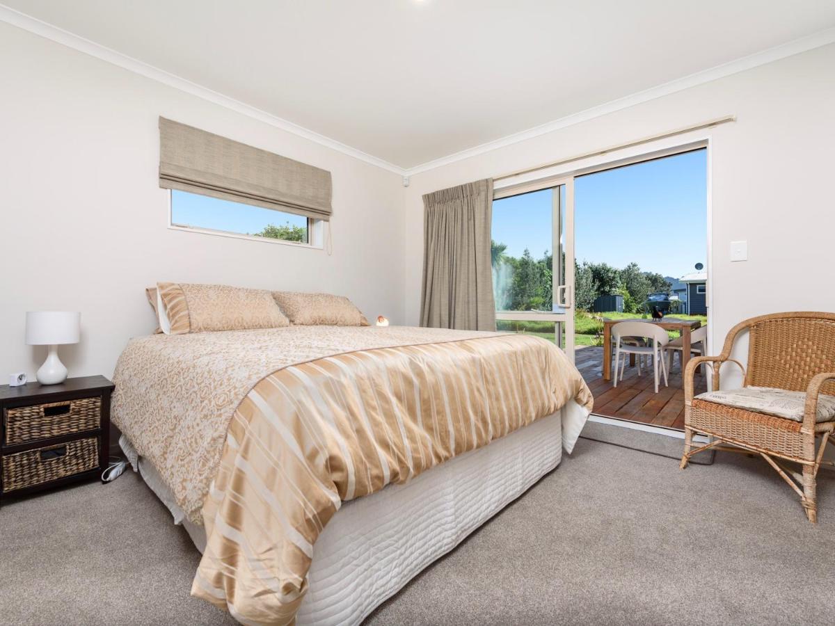 Modern Beach Break - Waihi Beach Holiday Home Buitenkant foto